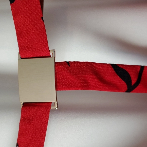 Tank Top with Back Cut-Out - Picture 2 of 5